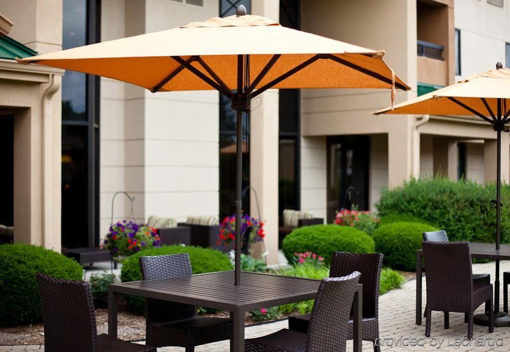 Courtyard Chicago St. Charles Hotel Saint Charles Exterior foto